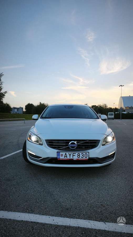 Volvo S60 - 5
