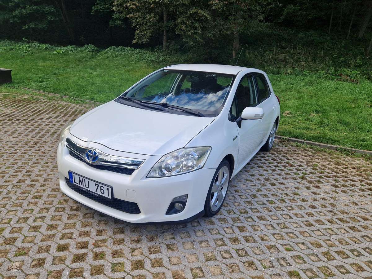 Toyota Auris - 2