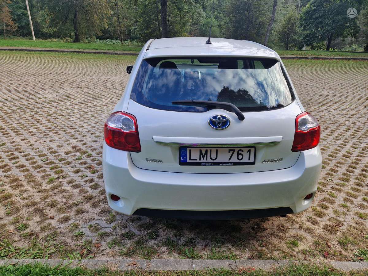 Toyota Auris - 5