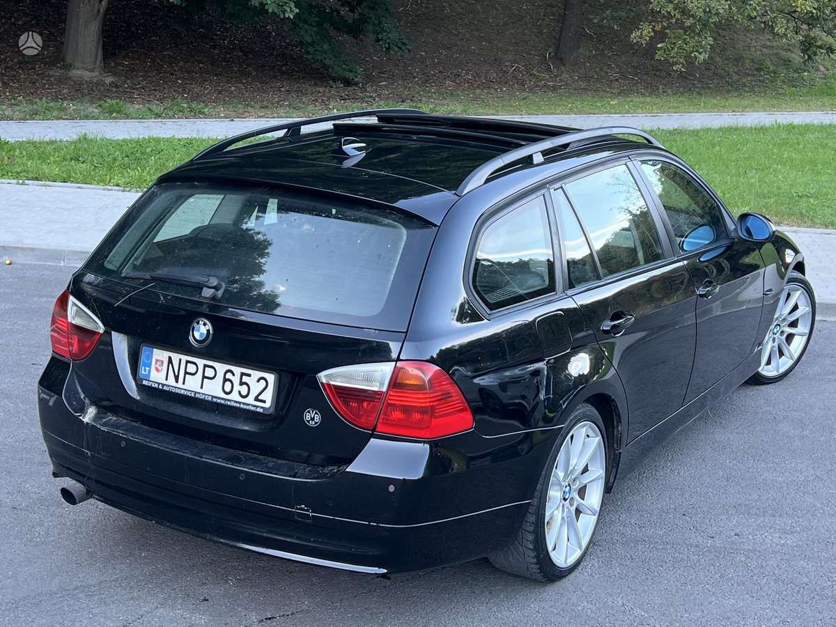 BMW 320, 2.0 l., wagon