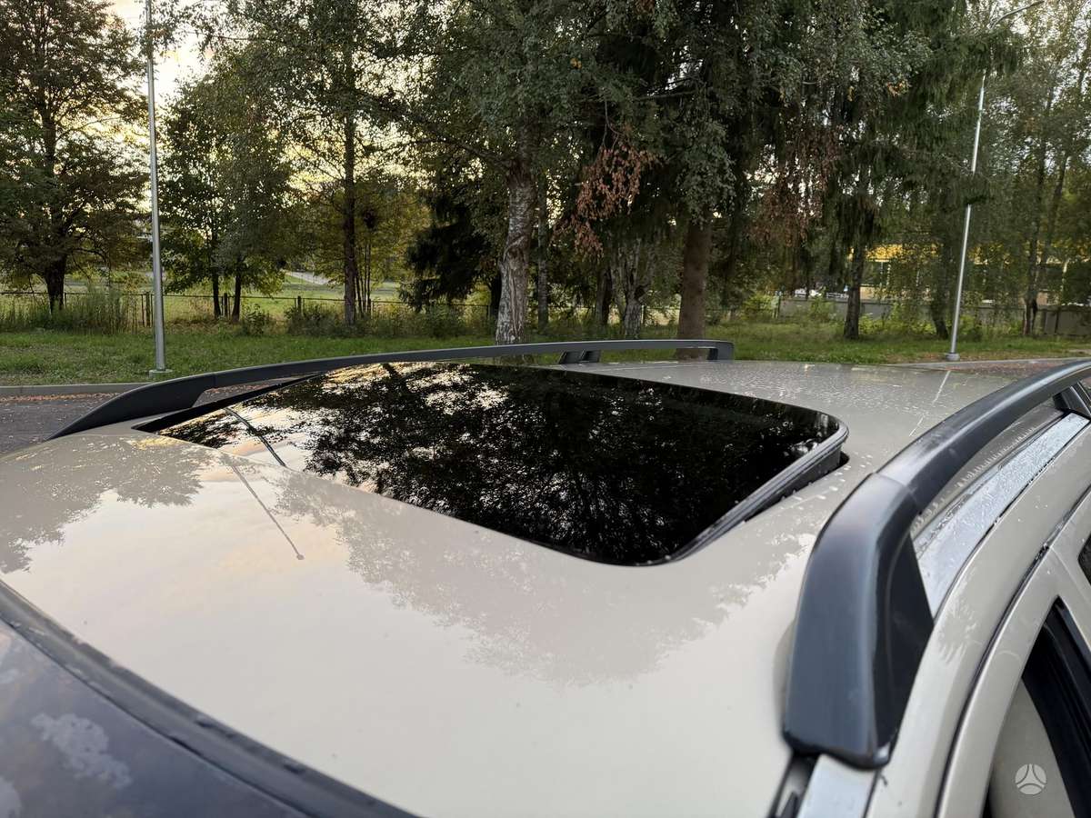 Volvo XC70, 2.4 l., wagon