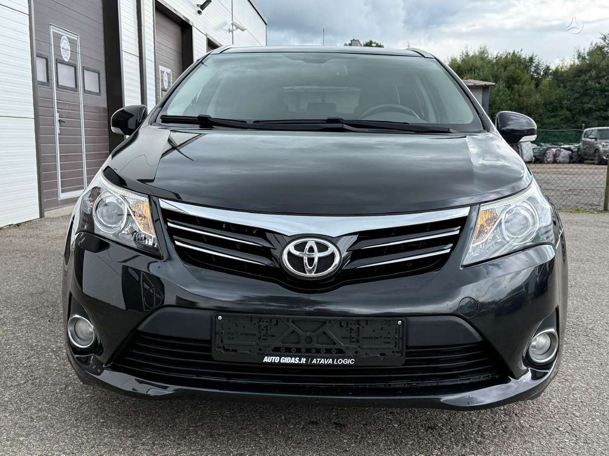 Toyota Avensis - 7