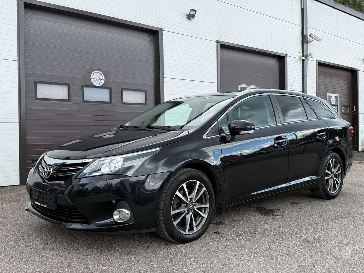 Toyota Avensis, 2.0 l., Универсал