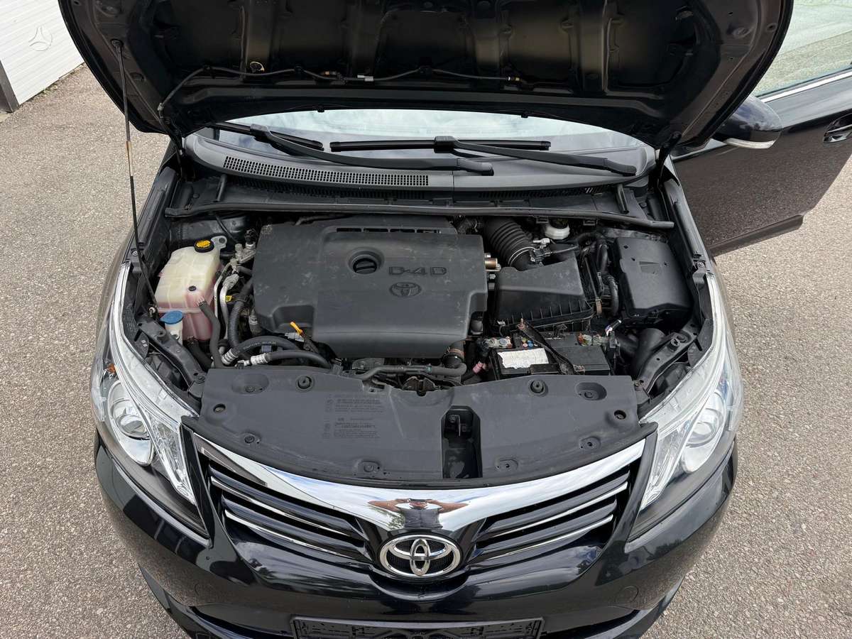 Toyota Avensis, 2.0 l., Универсал
