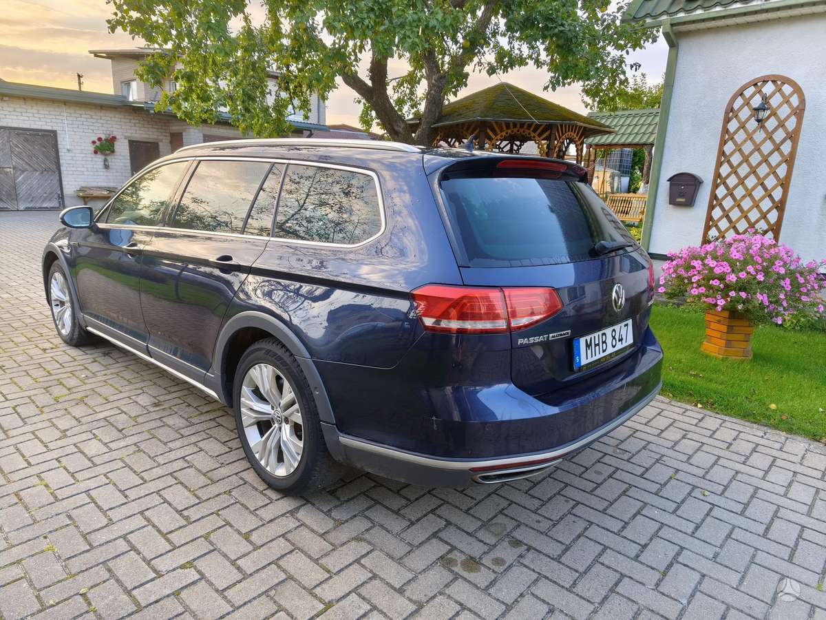 Volkswagen Passat Alltrack, 2.0 l., Универсал