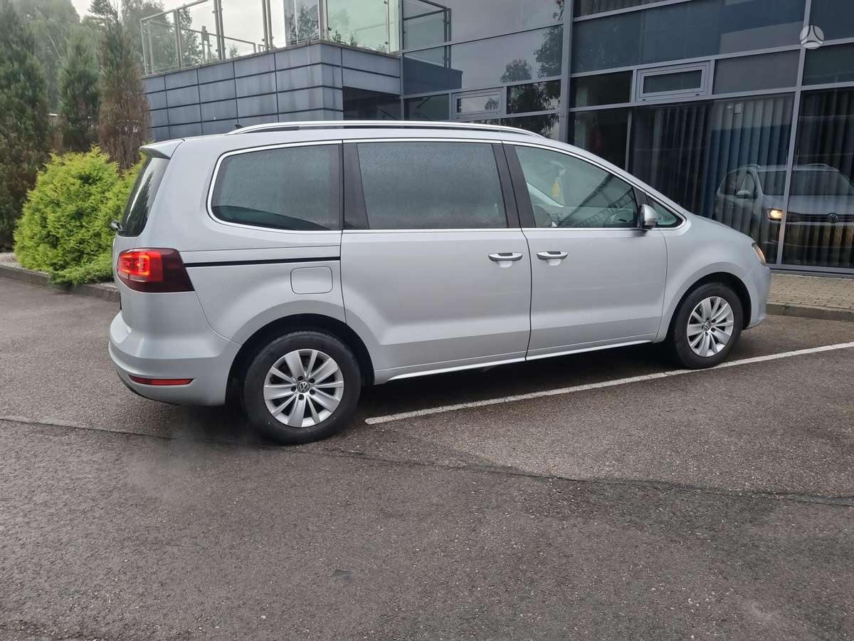 Volkswagen Sharan - 3