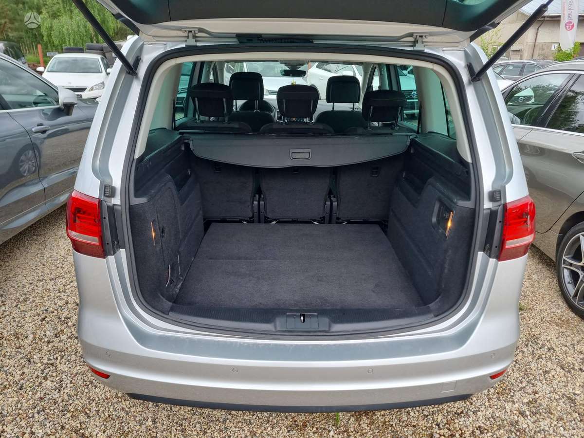 Volkswagen Sharan - 12
