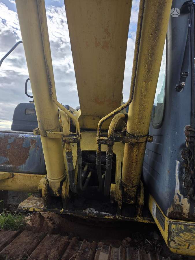 New Holland E215B long reach, excavator