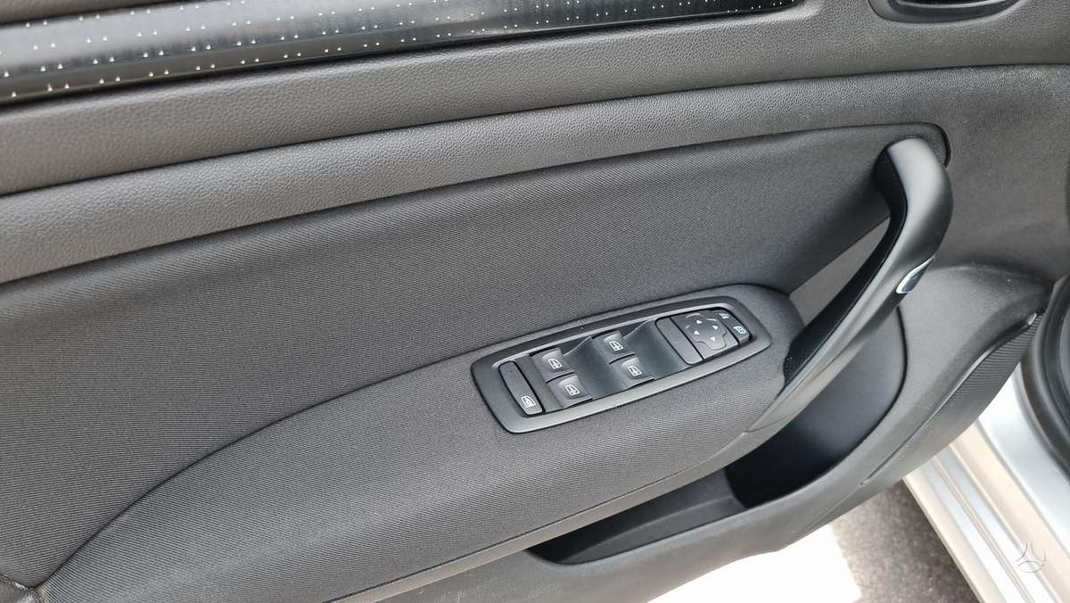Renault Megane, 1.2 l., Хэтчбек