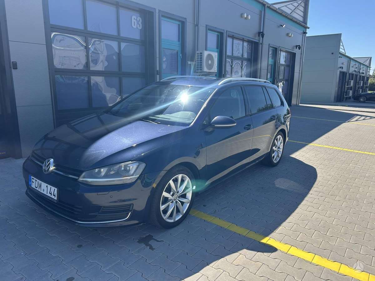 Volkswagen Golf - 7