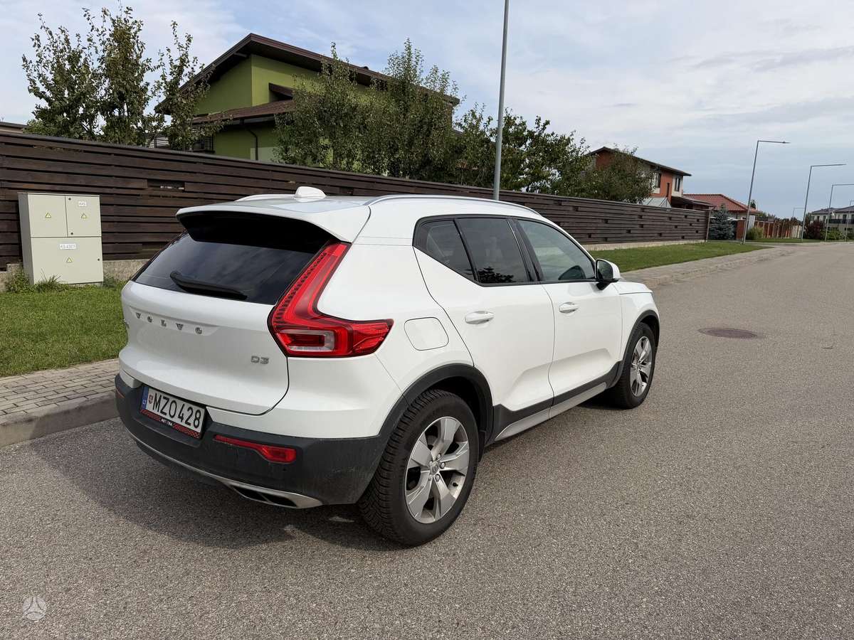 Volvo XC40 - 4