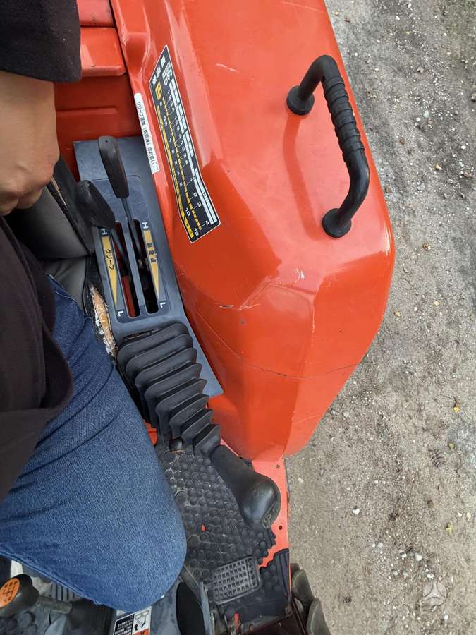 Hinomoto Nx240, tractors