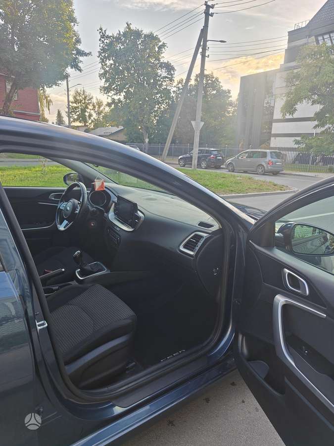 Kia Ceed, 1.4 l., Хэтчбек