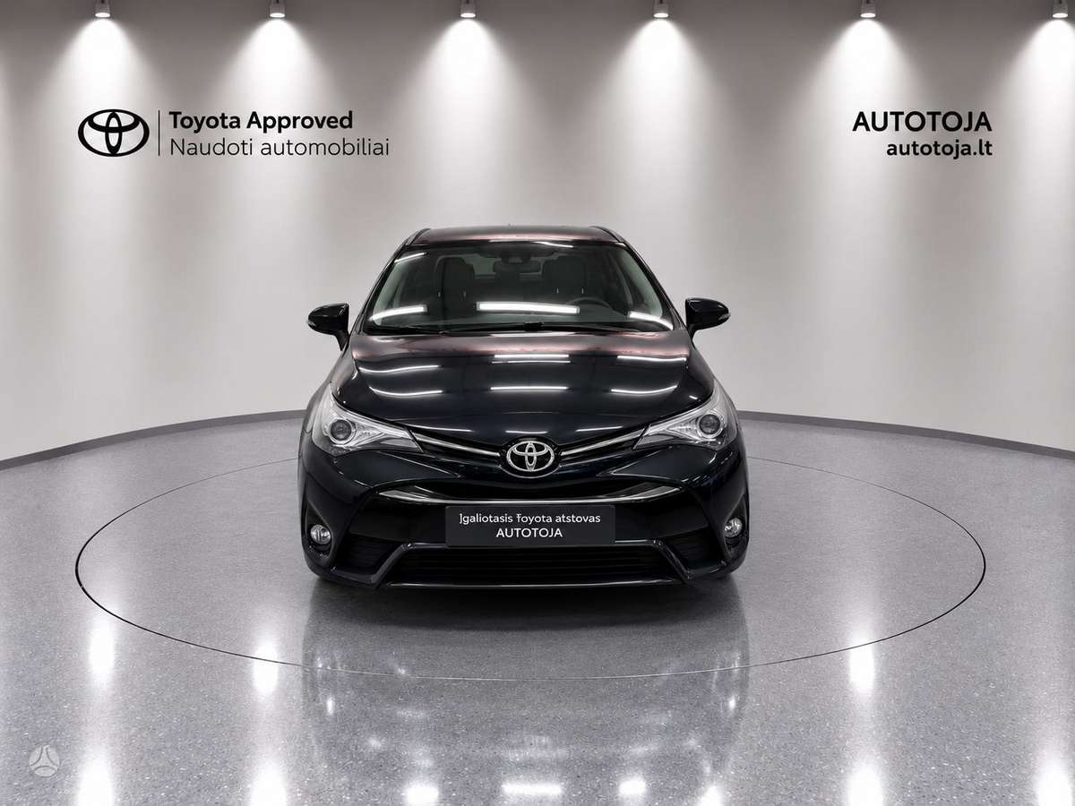 Toyota Avensis - 5