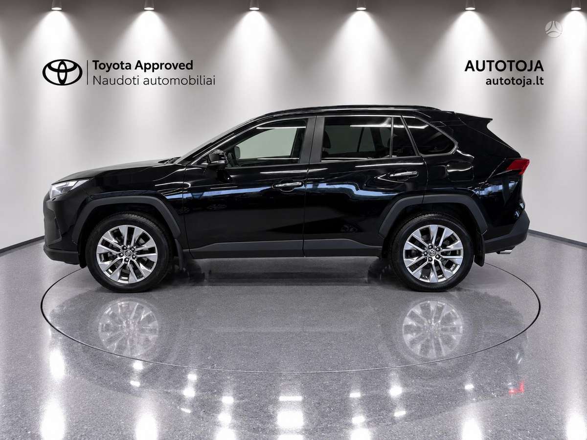 Toyota RAV4 - 3