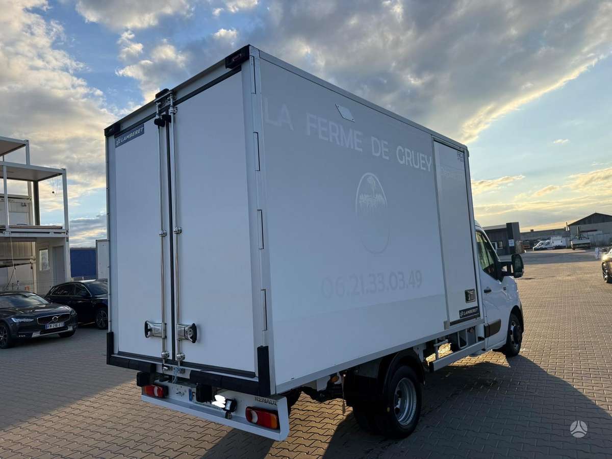 Renault Master, refrigerated trucks
