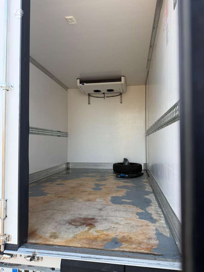 Renault Master, refrigerated trucks