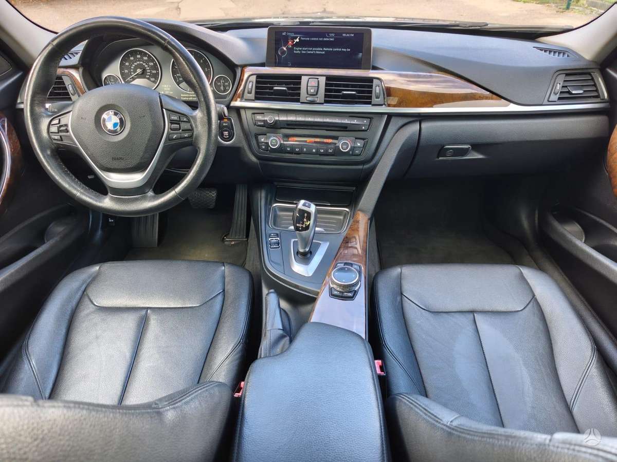 BMW 320, 2.0 l., Седан
