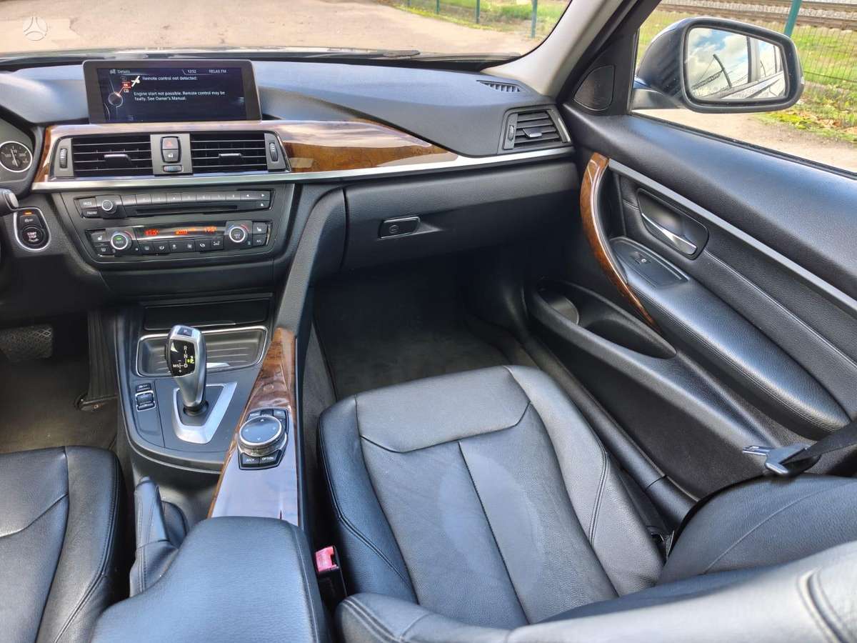 BMW 320, 2.0 l., Седан
