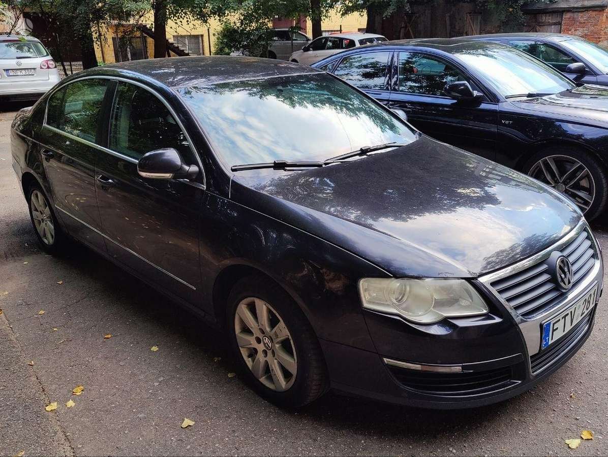 Volkswagen Passat - 9