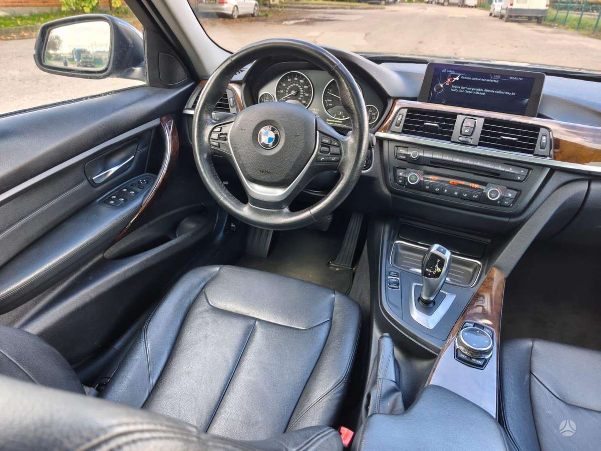 BMW 320, 2.0 l., Седан