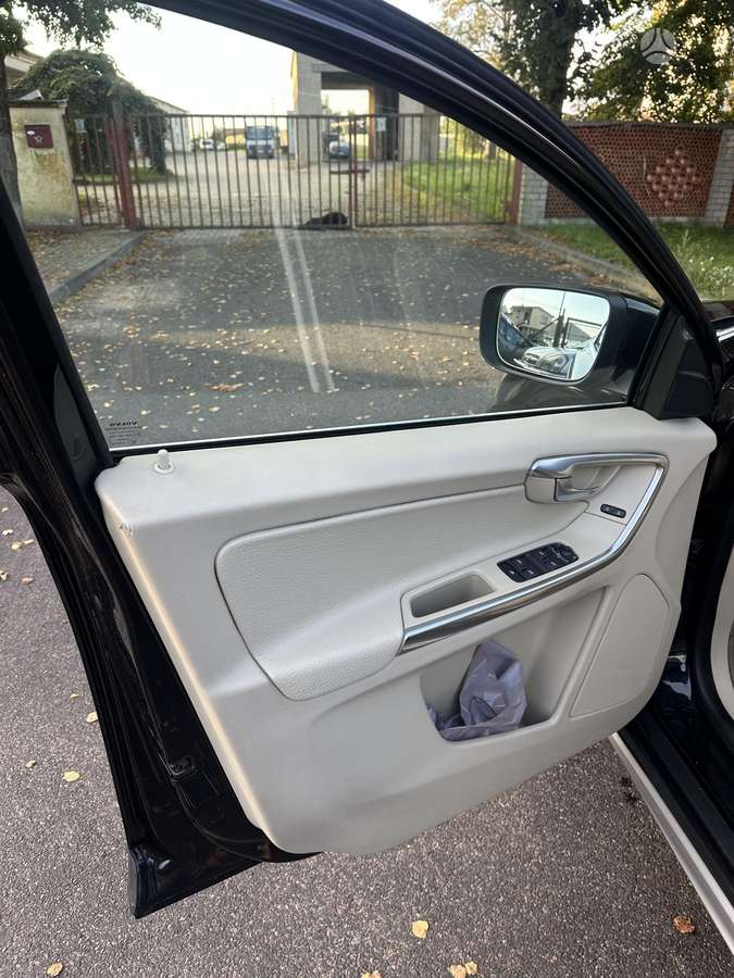 Volvo XC60 - 9