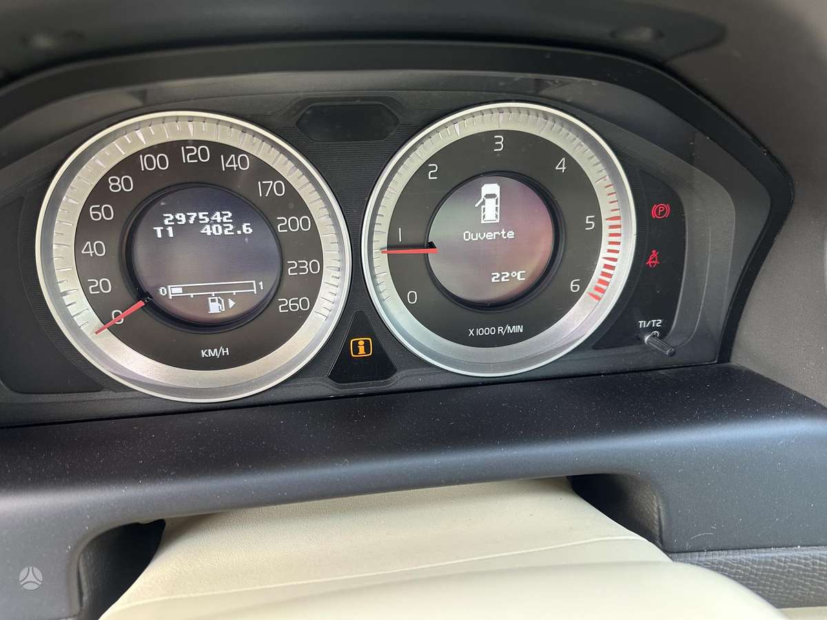 Volvo XC60 - 12