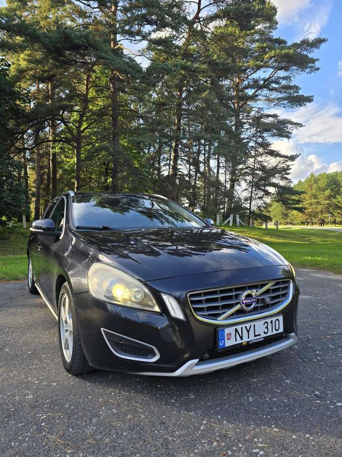 Volvo V60 - 1