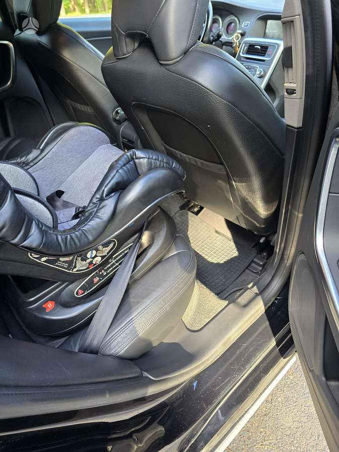 Volvo V60 - 12
