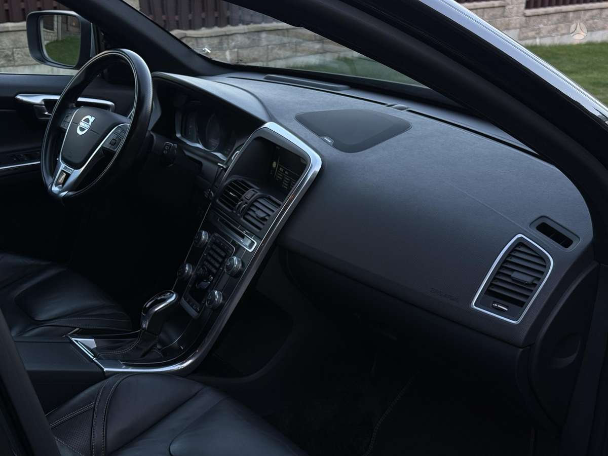 Volvo XC60 - 9