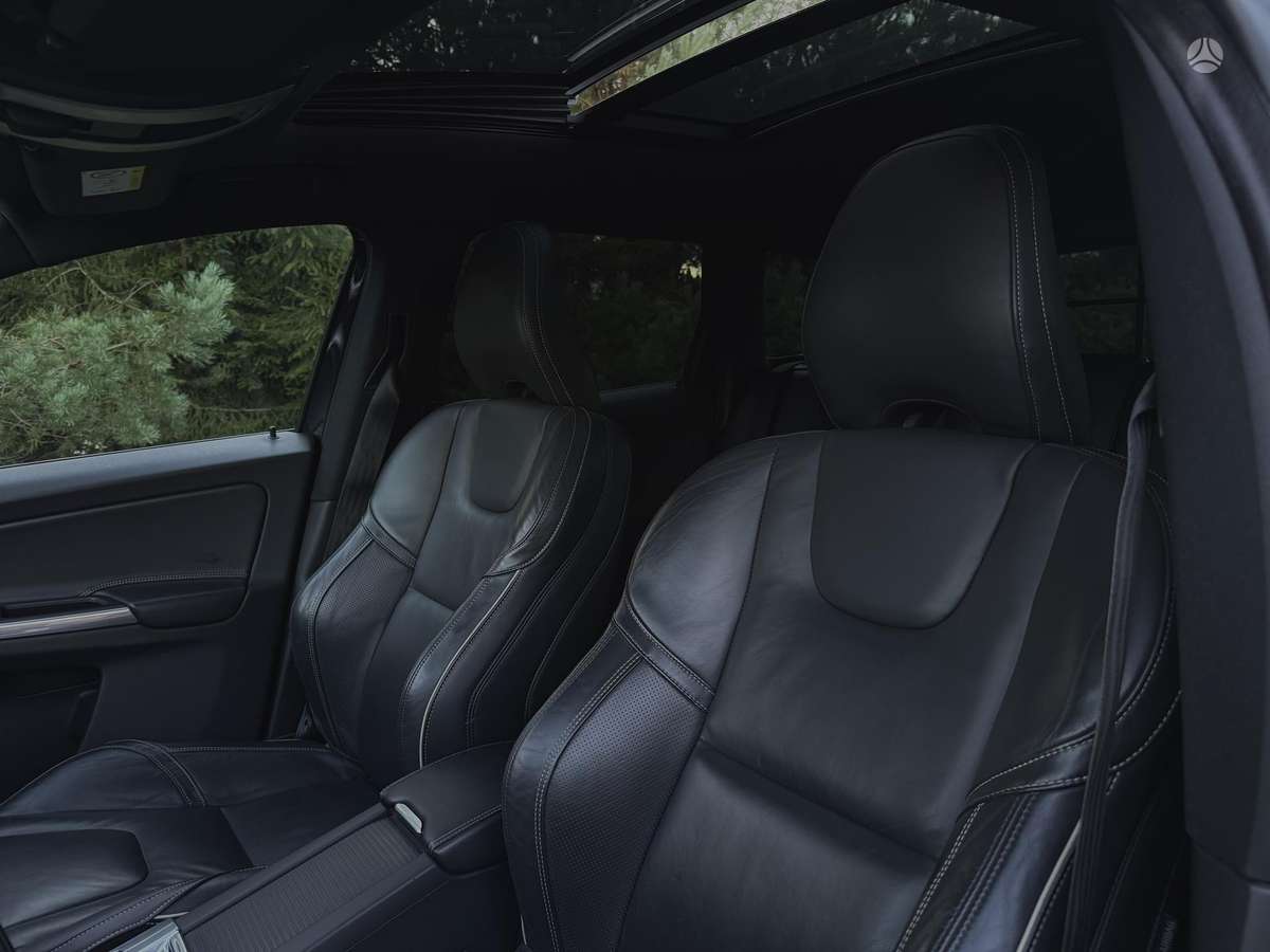 Volvo XC60 - 11