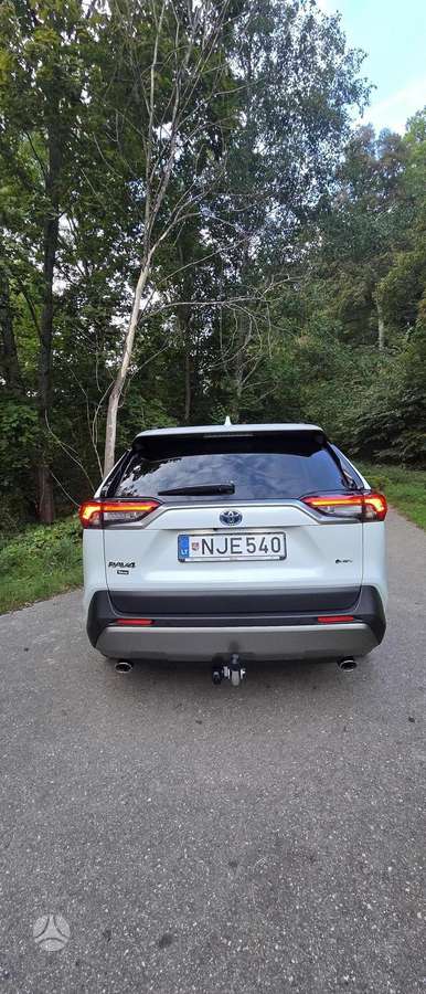 Toyota RAV4 - 3