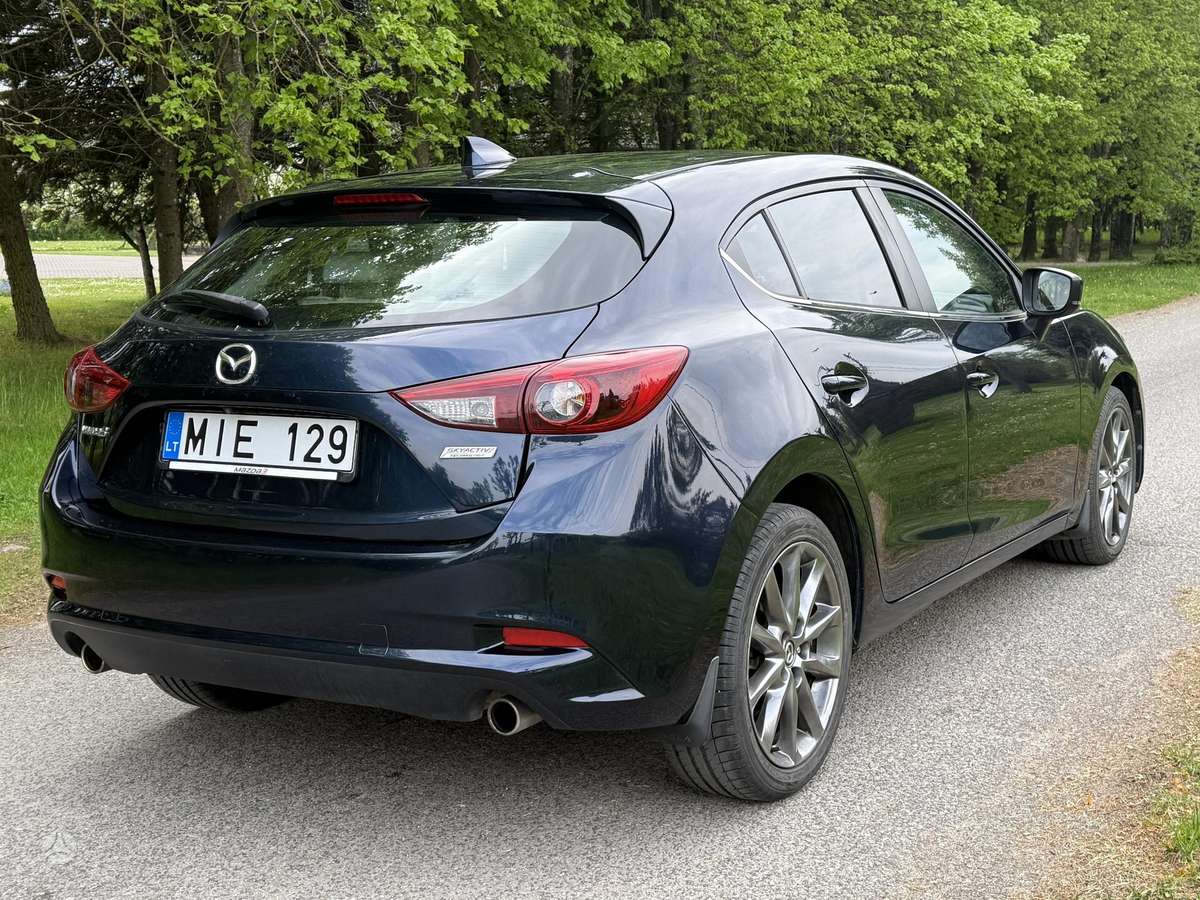 Mazda 3, 2.5 l., Хэтчбек