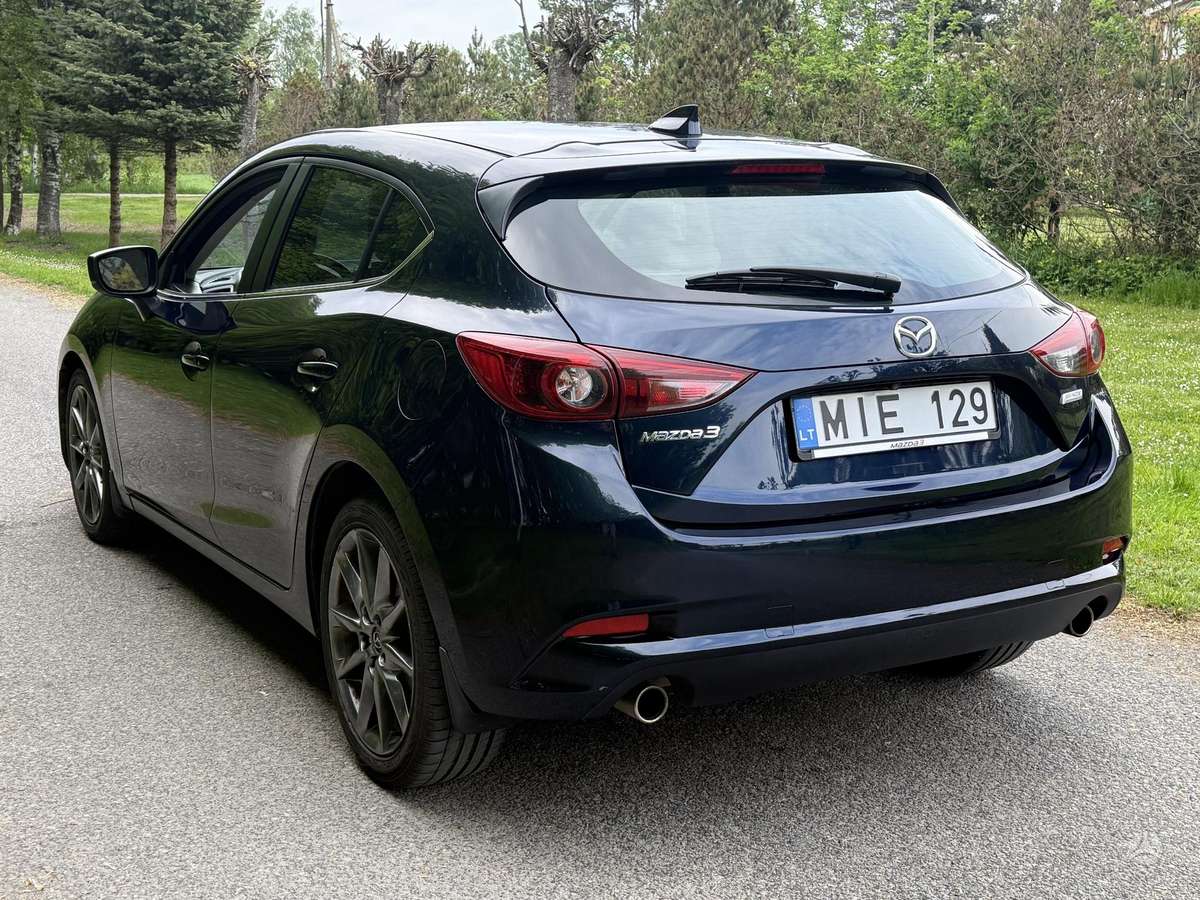 Mazda 3, 2.5 l., Хэтчбек