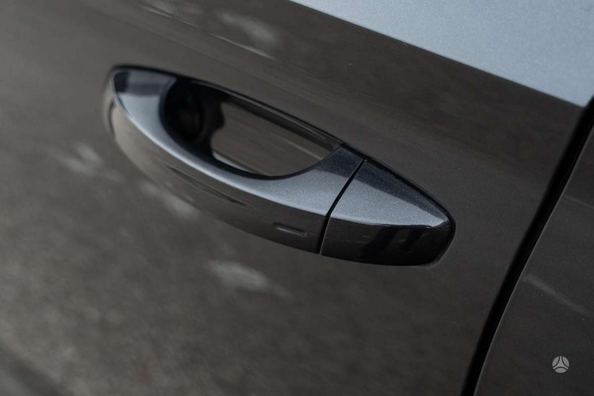 Skoda Superb, 1.8 l., Хэтчбек