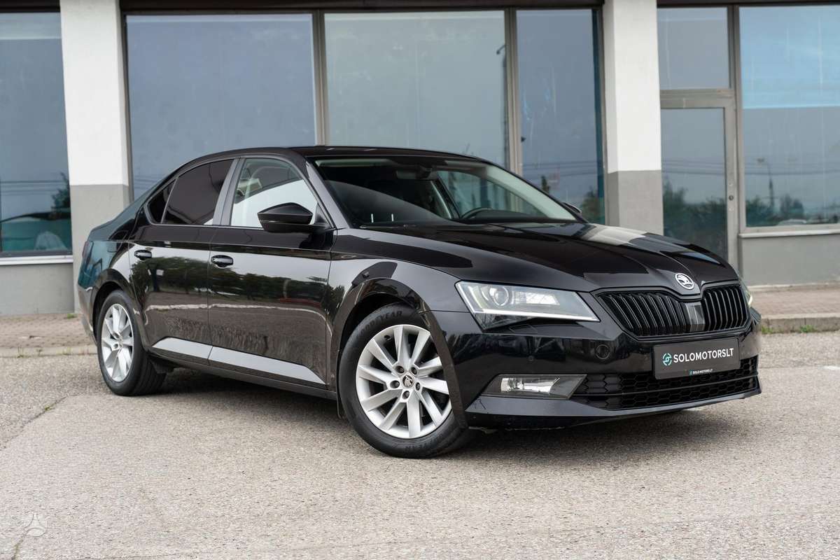 Skoda Superb, 1.8 l., hatchback