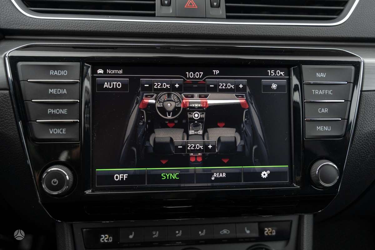 Skoda Superb, 1.8 l., Хэтчбек