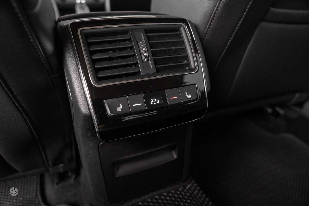Skoda Superb, 1.8 l., Хэтчбек