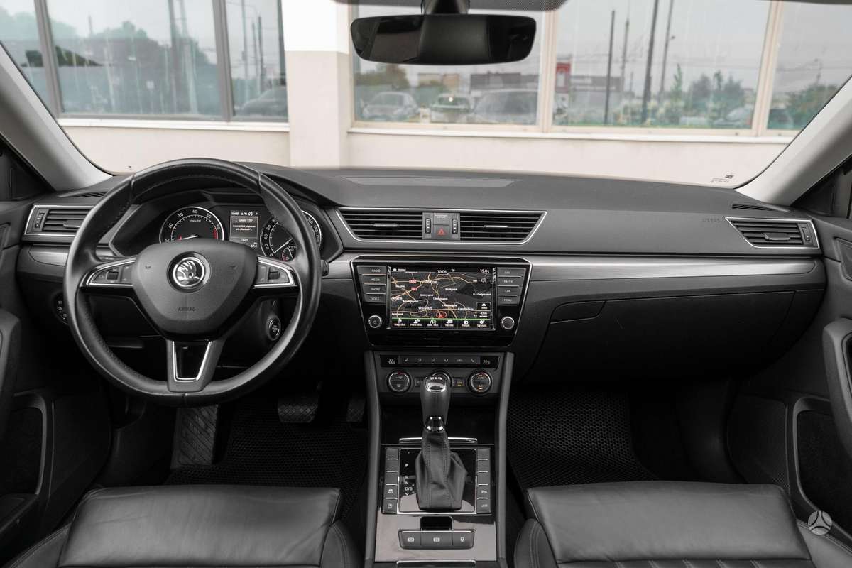 Skoda Superb, 1.8 l., Хэтчбек