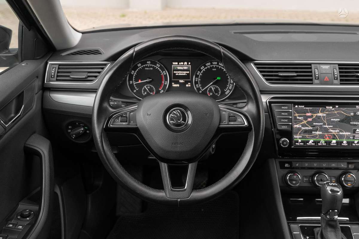 Skoda Superb, 1.8 l., Хэтчбек
