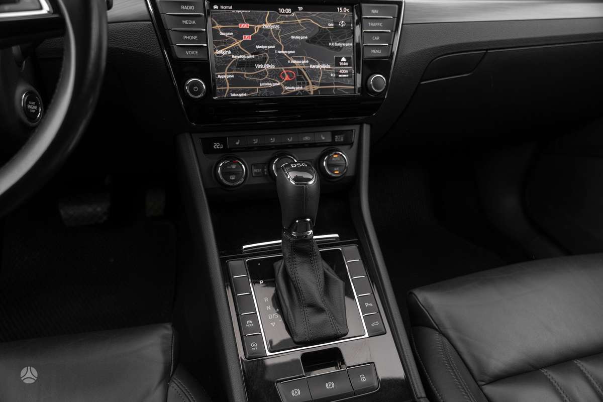 Skoda Superb, 1.8 l., Хэтчбек