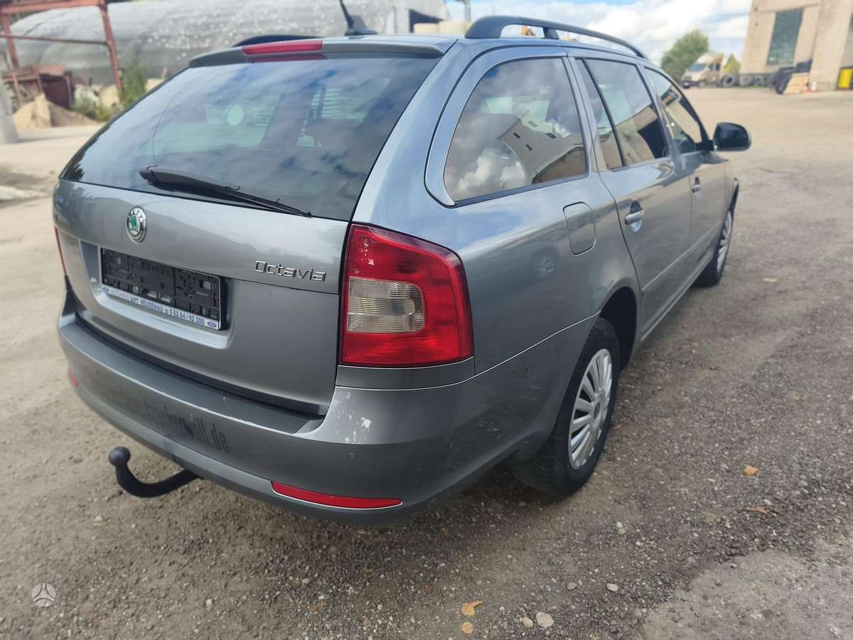 Škoda Octavia - 9