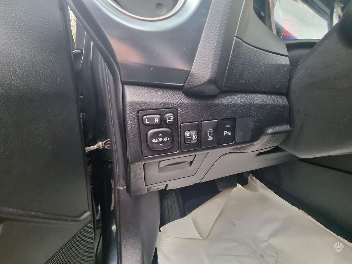 Toyota Auris - 3