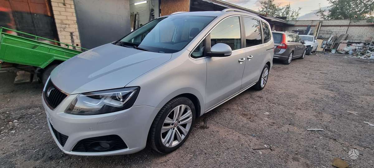 Seat Alhambra, 2.0 l., Минивэн