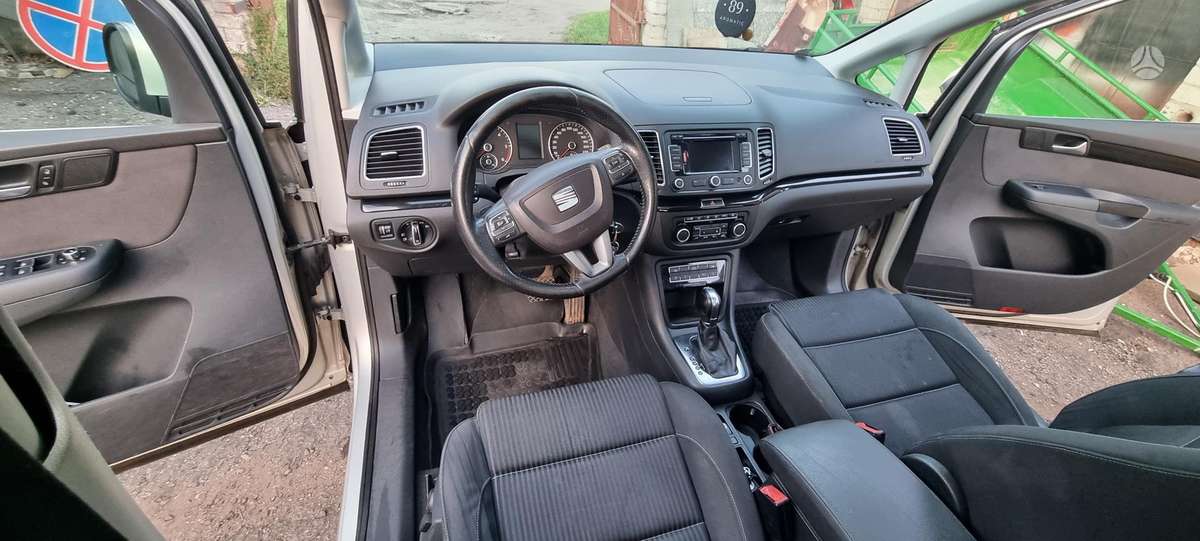 Seat Alhambra, 2.0 l., Минивэн