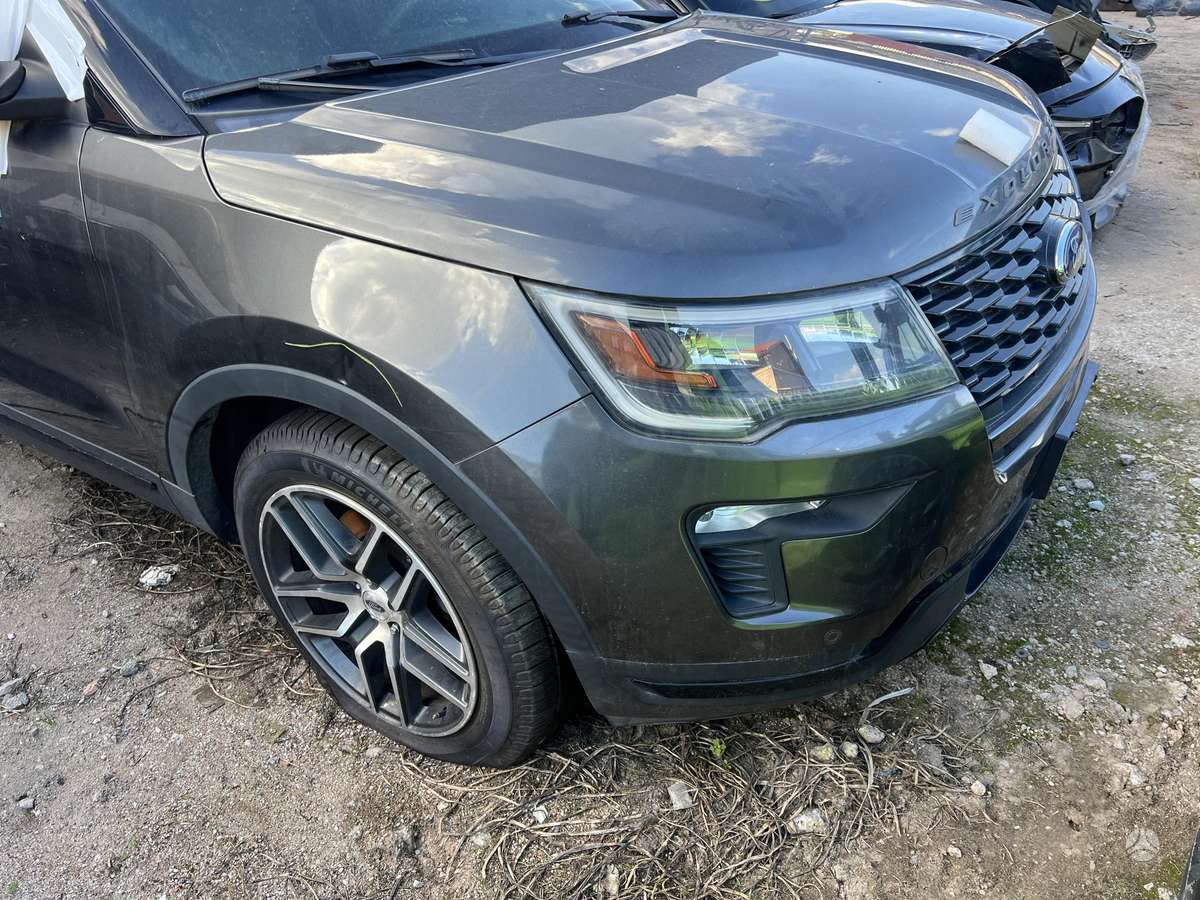 Ford Explorer, Ford explorer v facelift dalys, kėbulo dalys