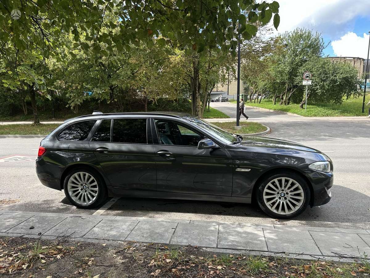 BMW 520, 2.0 l., Универсал