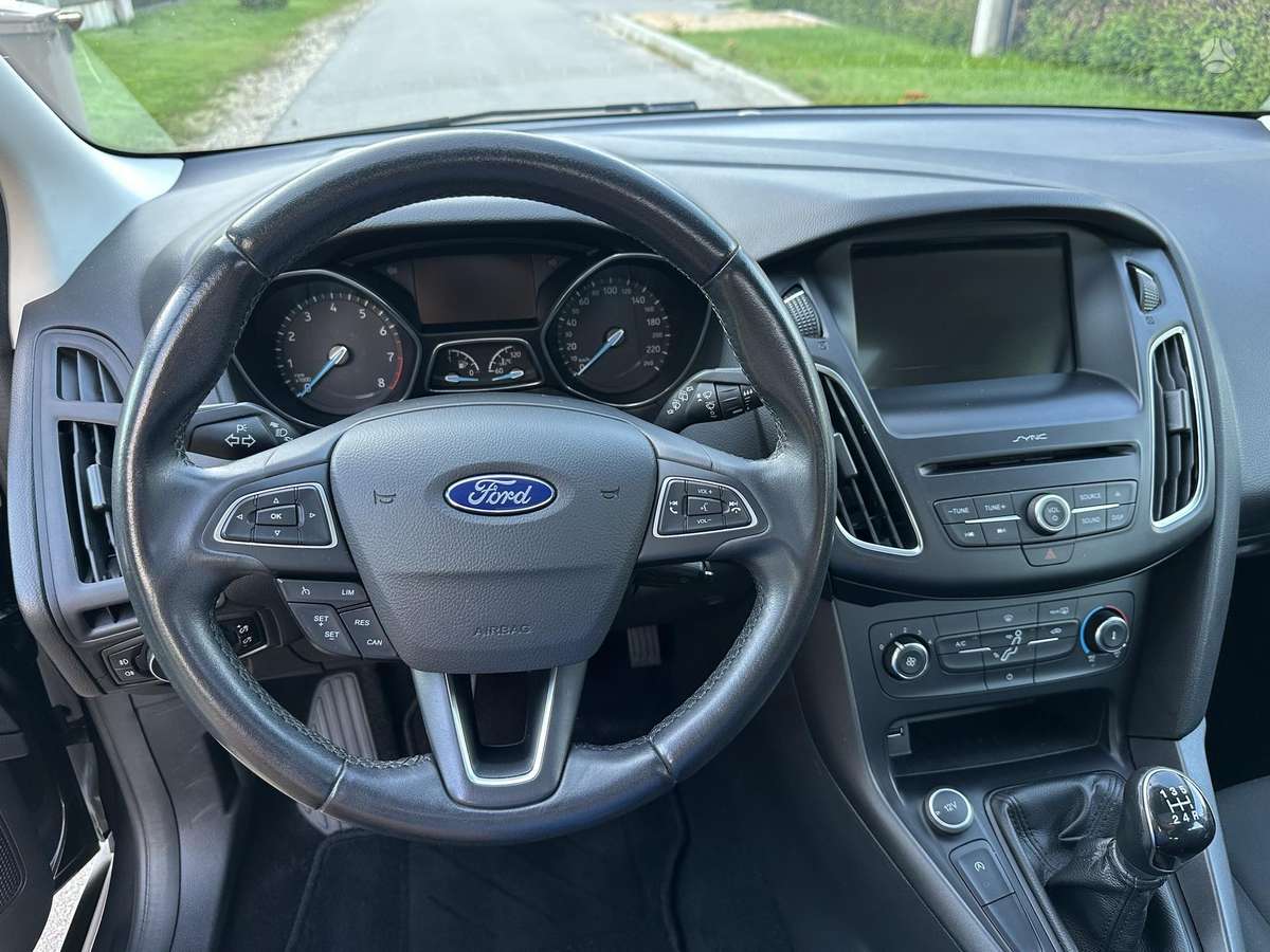 Ford Focus, 1.0 l., Универсал