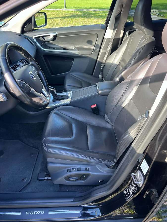 Volvo XC60 - 8