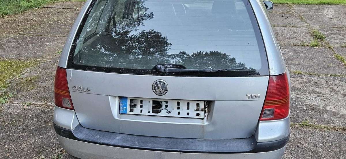 Volkswagen Golf - 7